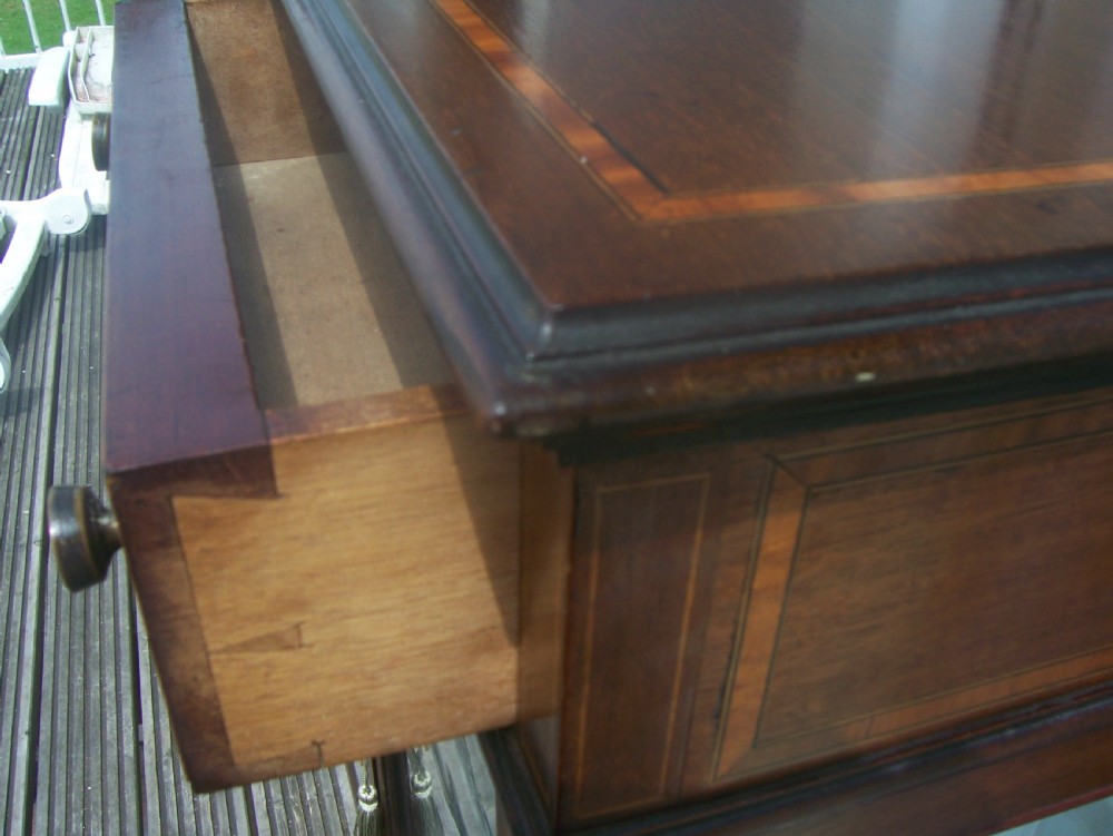 Mahogany free standing display / bijouterie cabinet View IV