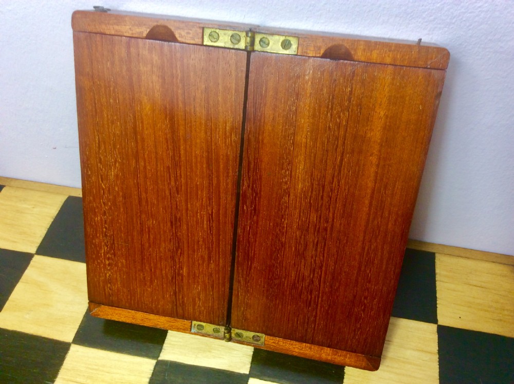Jaques Style Mahogany Travelling Box/Board and Miniature Bone Chess Set View III