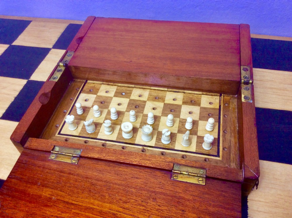 Jaques Style Mahogany Travelling Box/Board and Miniature Bone Chess Set View VII