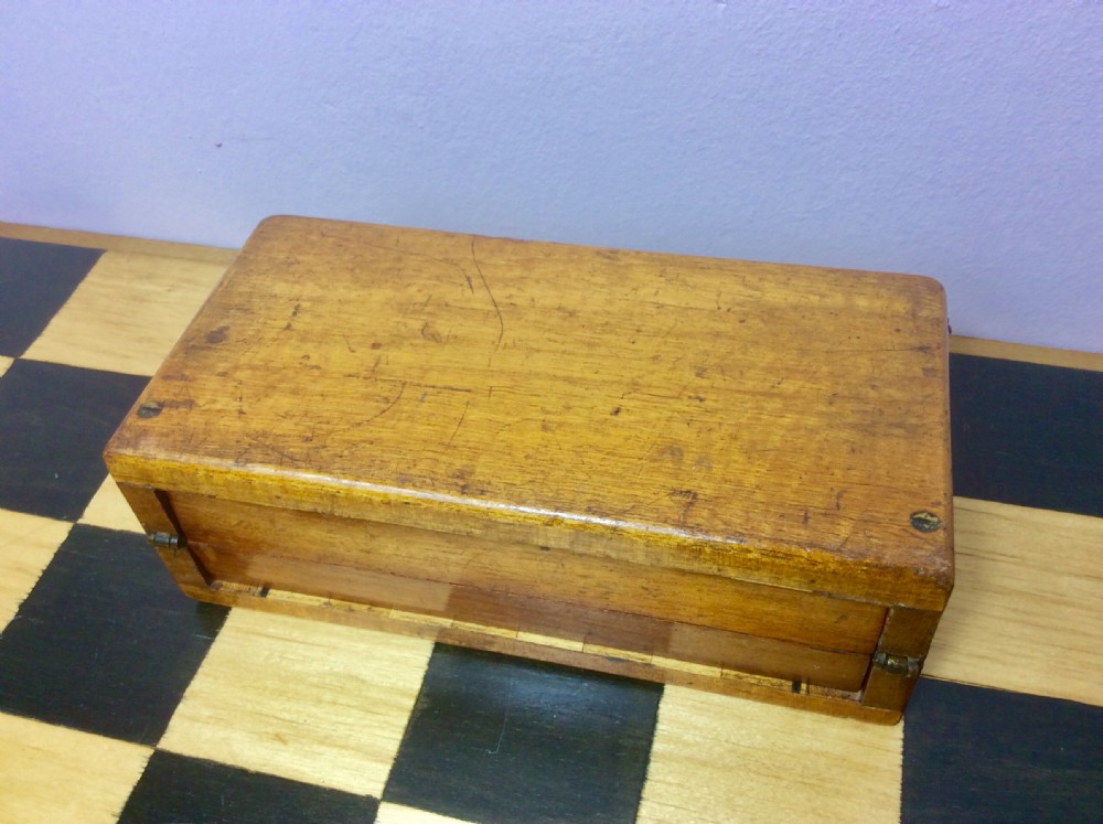 Jaques Style Mahogany Travelling Box/Board and Miniature Bone Chess Set View IX