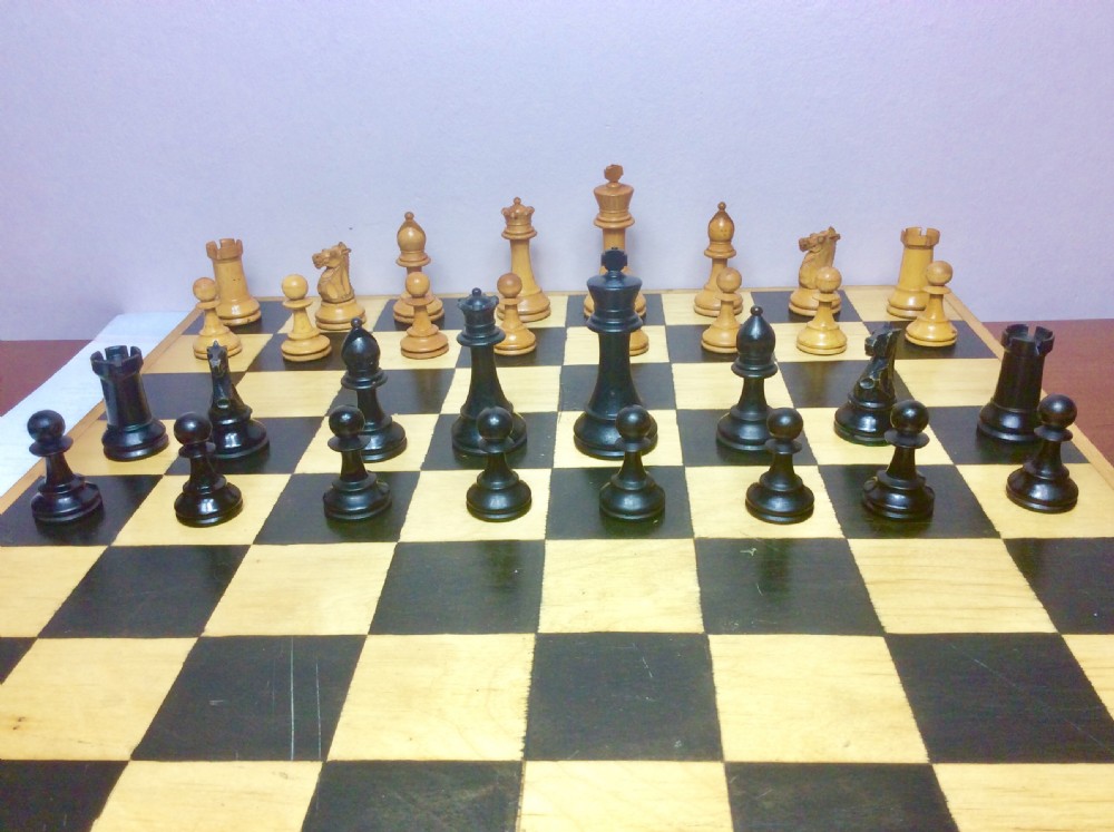 Large 19th Century Staunton Box Wood & Ebony Weighted Chess Set in Mahogany Box. View III