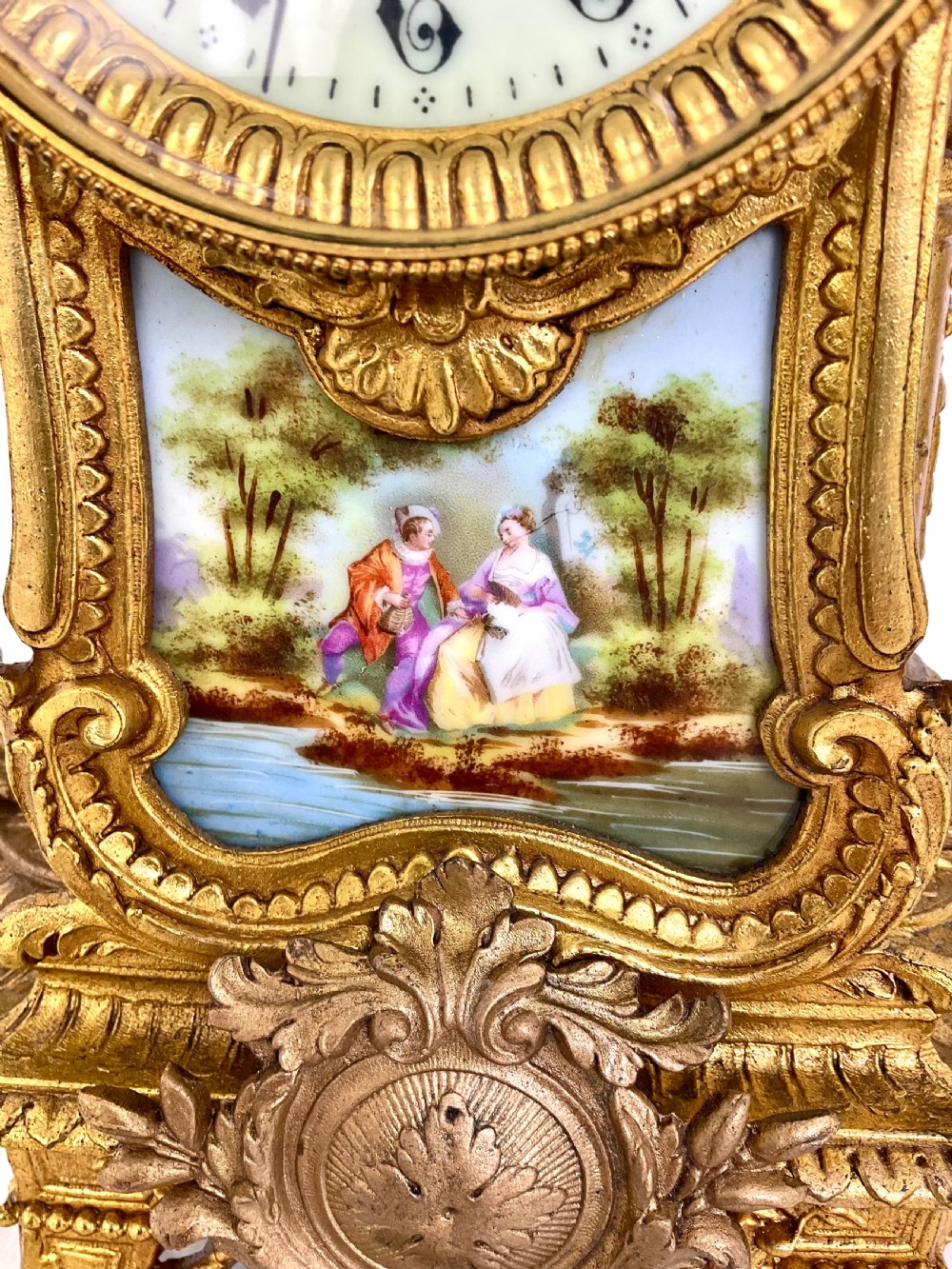 French Gilt & Porcelain Mantel Clock with Bird Decoration View V