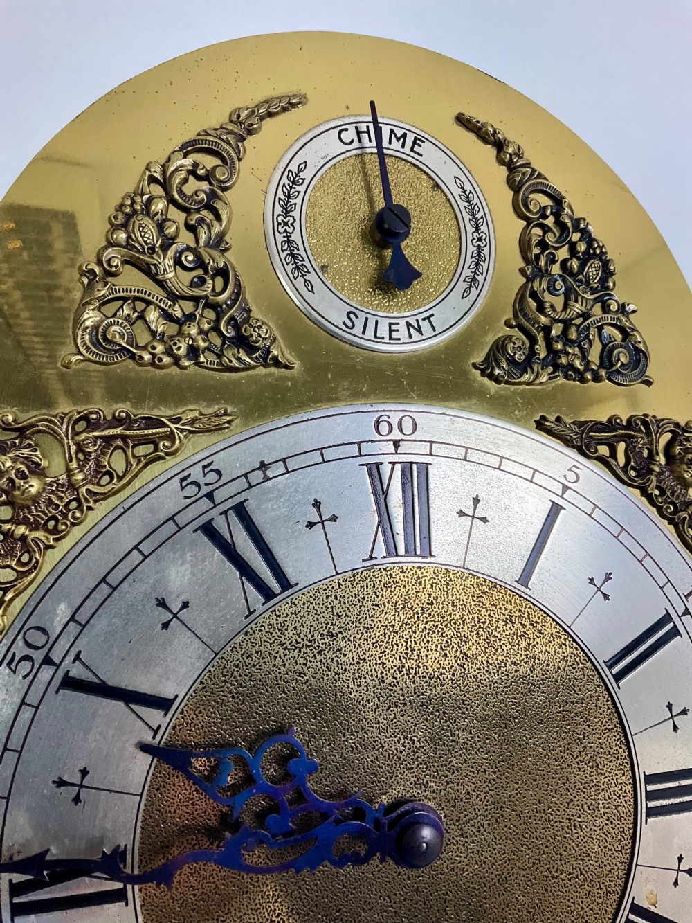 DEEP MELLOW MUSICAL QUARTER CHIMING GRANDFATHER LONGCASE CLOCK  View IX