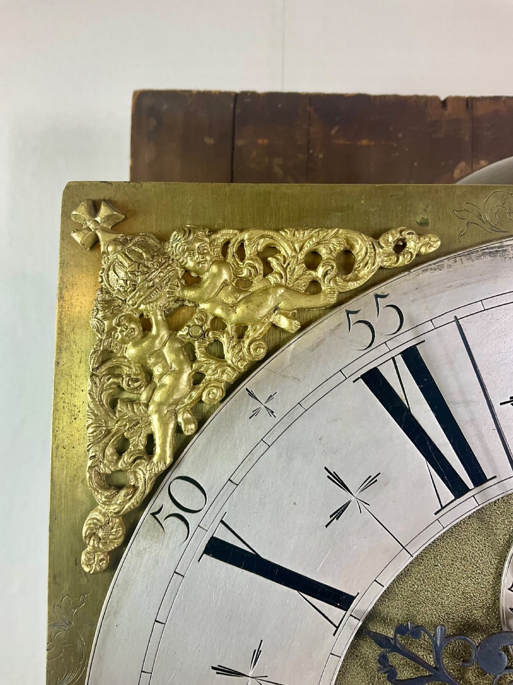 Circa 1729 Quarter Veneer London Grandfather Longcase Clock (long case) View XI
