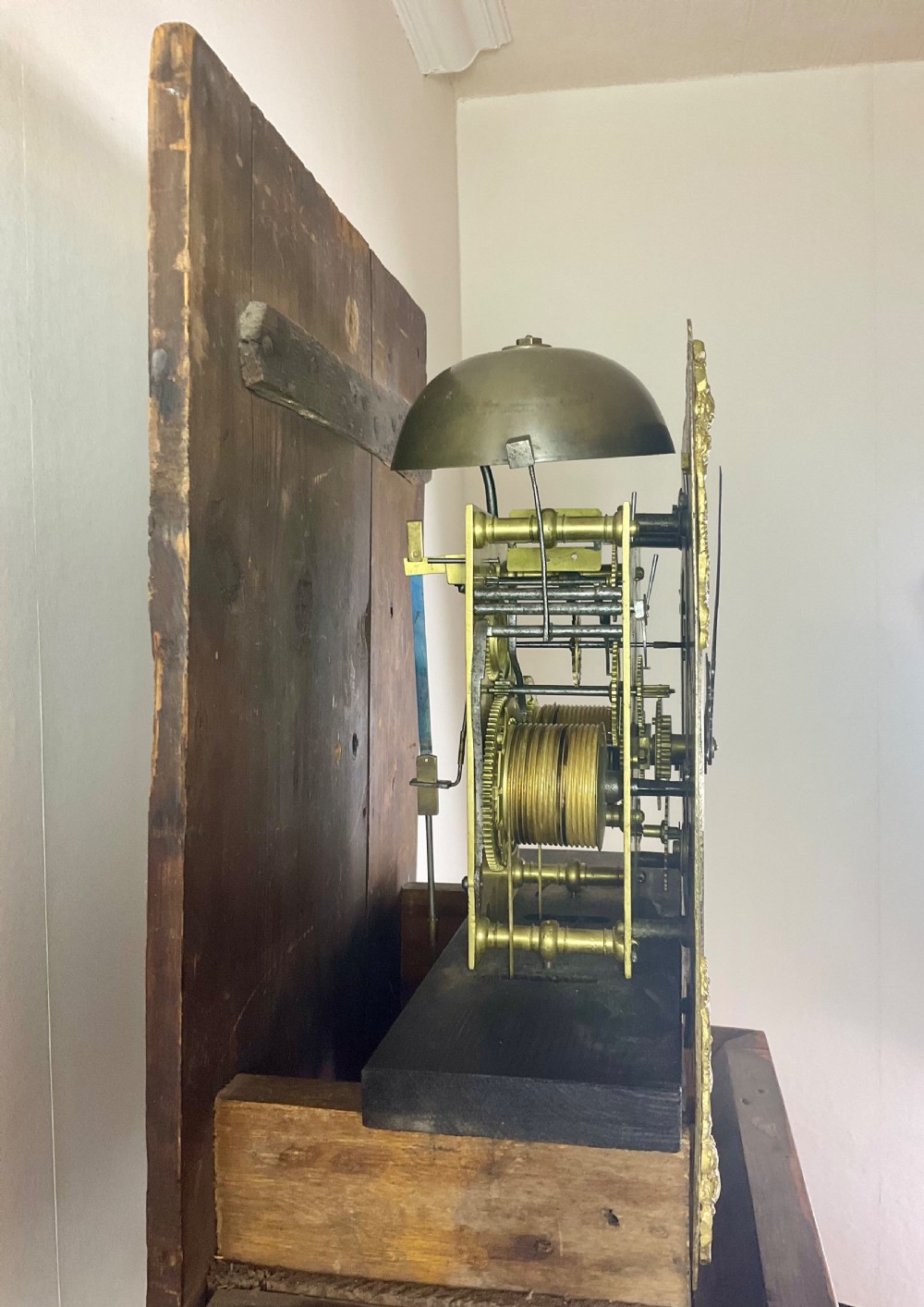 Circa 1729 Quarter Veneer London Grandfather Longcase Clock (long case) View XIV