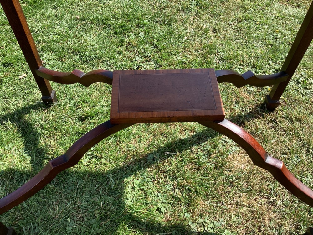 Edwardian inlaid mahogany bijouterie display table vitrine View V