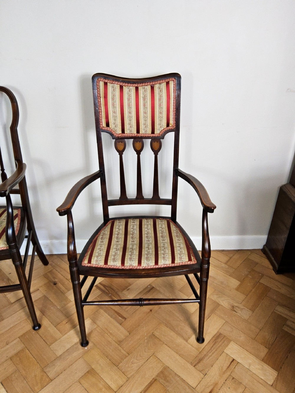 Edwardian mahogany elbow chair