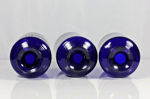 SET OF THREE LATE VICTORIAN BRISTOL BLUE APOTHECARY BOTTLES - ADDITIONAL PHOTO 1