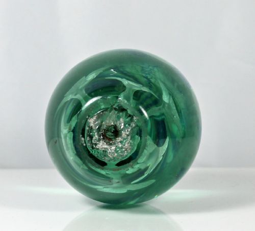 VICTORIAN MULTI FLOWER GREEN GLASS DUMP WITH BLUE FLOWERS - ADDITIONAL PHOTO 1
