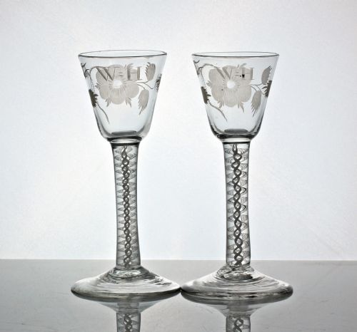 GEORGIAN PAIR OF JACOBITE ENGRAVED DOUBLE SERIES OPAQUE TWIST WINE GLASSES - ADDITIONAL PHOTO 2