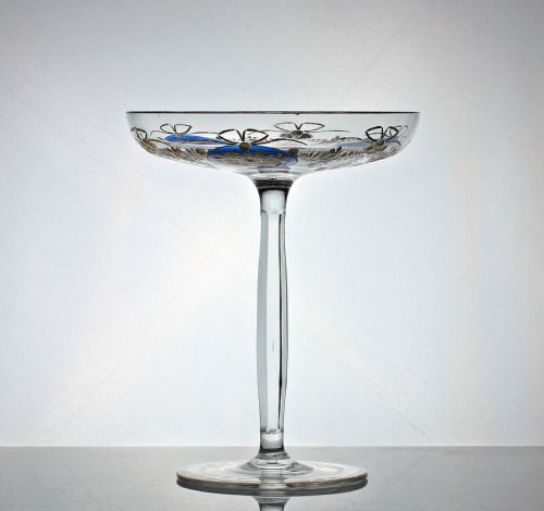 ENAMELLED AND GILDED TAZZA ATTRIBUTED TO MOSER - ADDITIONAL PHOTO 1