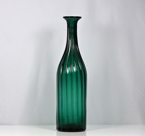 george iv mouthblown ribmoulded glass spirit bottle green - CATEGORY: ANTIQUE GLASS - DATED 19TH CENTURY