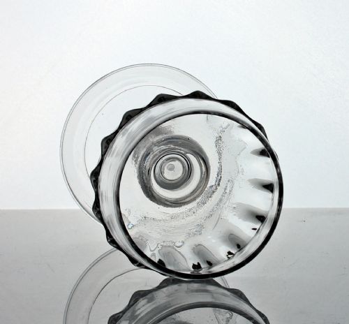 GEORGIAN GADROONED BALUSTER MEAD OR CHAMPAGNE GLASS - ADDITIONAL PHOTO 1