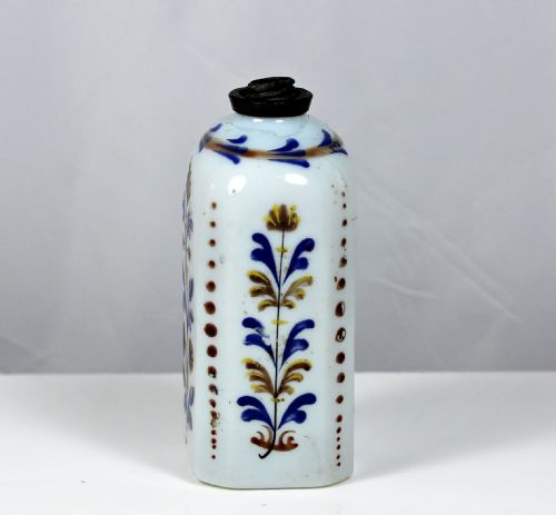 GEORGIAN CONTINENTAL MILCHGLAS SCHNAPPS FLASK - ADDITIONAL PHOTO 1