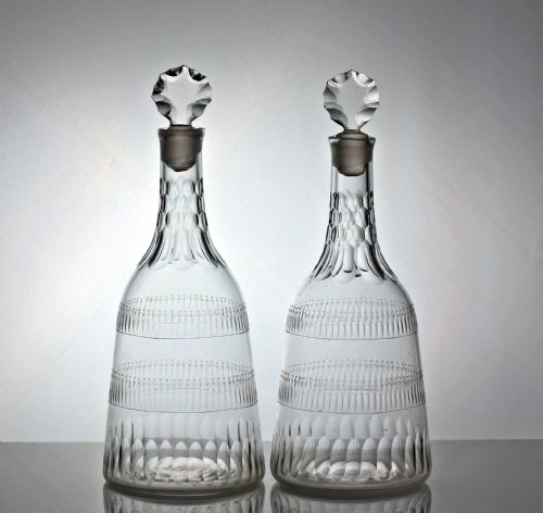 georgian pair of engraved sugarloaf decanters - CATEGORY: ANTIQUE GLASS - DATED 18TH CENTURY