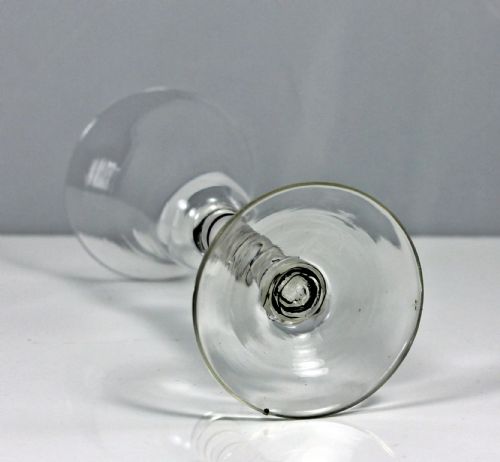 GEORGIAN SINGLE SERIES COLOUR TWIST WINE GLASS BELL BOWL - ADDITIONAL PHOTO 3