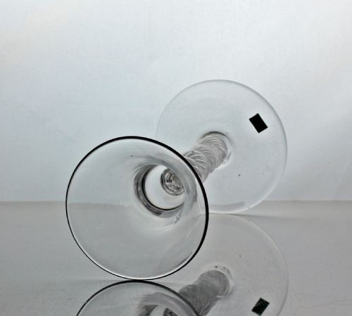 RARE GEORGIAN FOUR KNOP MULTI SPIRAL AIR TWIST WINE GLASS - ADDITIONAL PHOTO 1