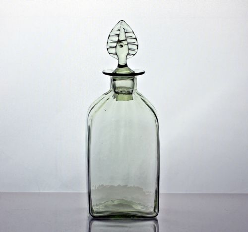 james powell sons whitefriars green decanter - CATEGORY: ANTIQUE GLASS - DATED 19TH CENTURY