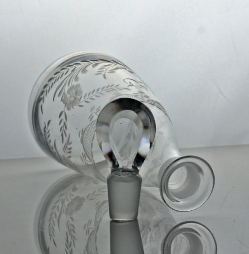 GEORGIAN ENGRAVED SMALL TAPER DECANTER - ADDITIONAL PHOTO 2