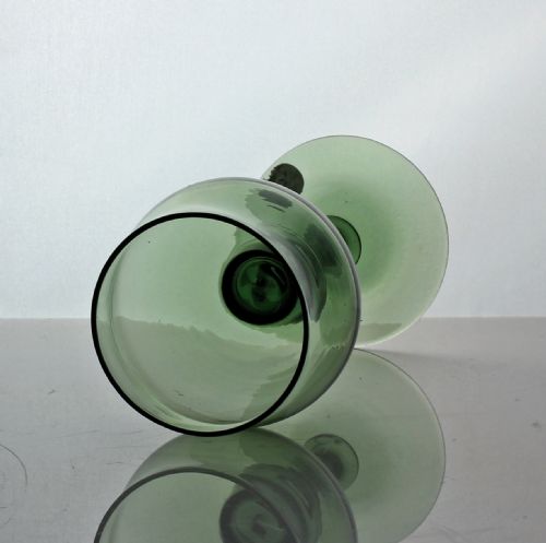 GEORGIAN GREEN BALUSTER EXPORT GLASS - ADDITIONAL PHOTO 1
