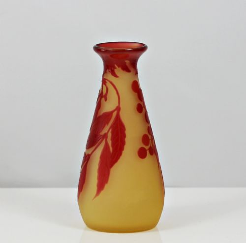 GALL CAMEO GLASS BUD VASE - ADDITIONAL PHOTO 2