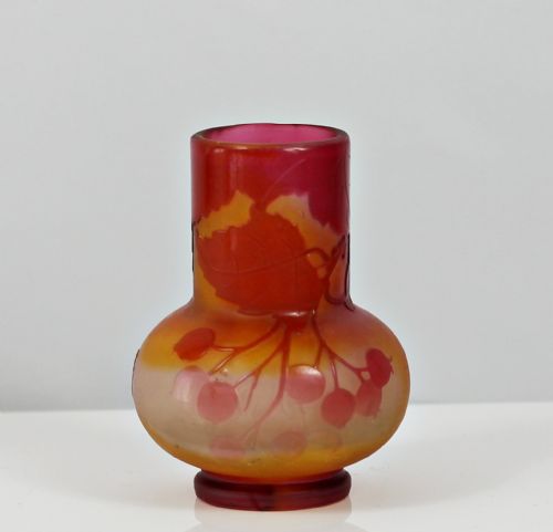 GALL CAMEO GLASS BUD VASE - ADDITIONAL PHOTO 2