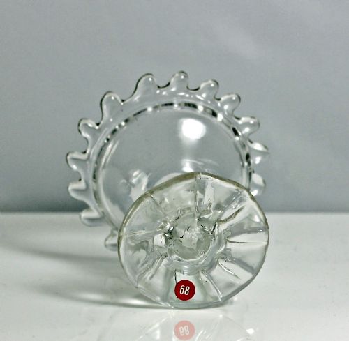 GEORGIAN SINGLE SERIES OPAQUE TWIST SWEETMEAT GLASS DENTATED RIM - ADDITIONAL PHOTO 4