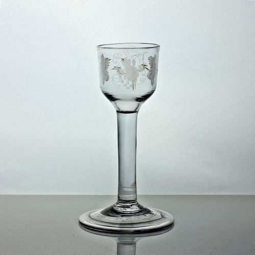 GEORGIAN VINEENGRAVED PLAIN STEM WINE GLASS FOLDED FOOT - ADDITIONAL PHOTO 1