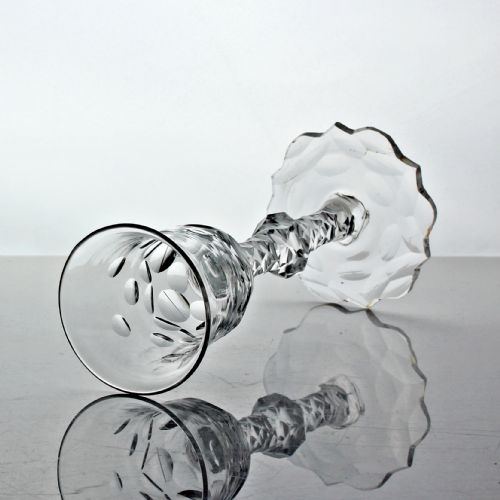 GEORGIAN JACOBITE FACET CUT STEM WINE GLASS - ADDITIONAL PHOTO 1