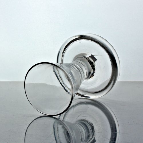 GEORGIAN PLAIN STEM FIRING GLASS FLANGED FOOT - ADDITIONAL PHOTO 1