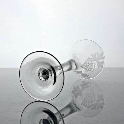 GEORGIAN VINEENGRAVED PLAIN STEM WINE GLASS TRUMPET BOWL - ADDITIONAL PHOTO 2