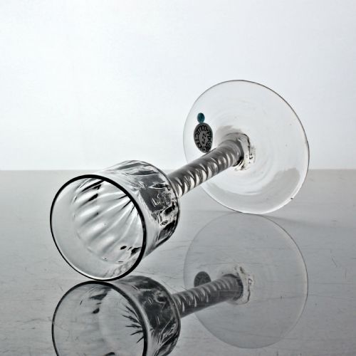 GEORGIAN DOUBLE SERIES OPAQUE TWIST WINE GLASS FLUTEMOULDED OGEE BOWL - ADDITIONAL PHOTO 2