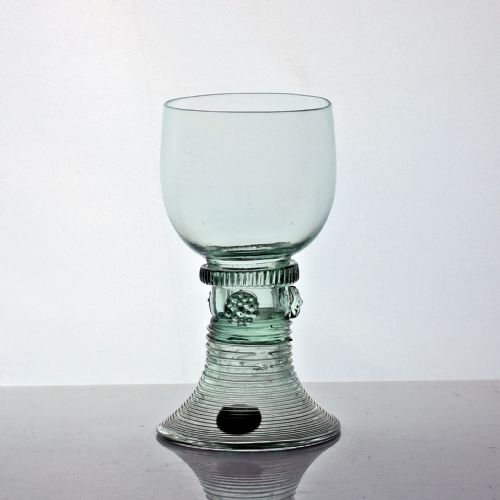 georgian light green glass roemer - CATEGORY: ANTIQUE GLASS - DATED 19TH CENTURY