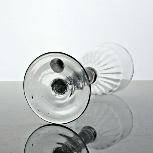 GEORGIAN DOUBLE SERIES OPAQUE TWIST WINE GLASS FLUTEMOULDED OGEE BOWL - ADDITIONAL PHOTO 3