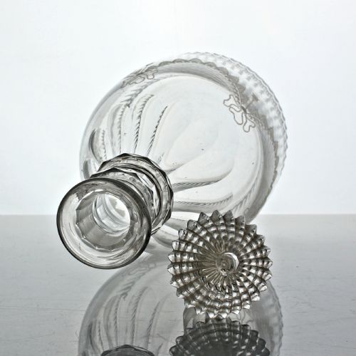 GEORGIAN SWAG AND TAIL ENGRAVED PRUSSIAN STYLE DECANTER C1820 - ADDITIONAL PHOTO 1