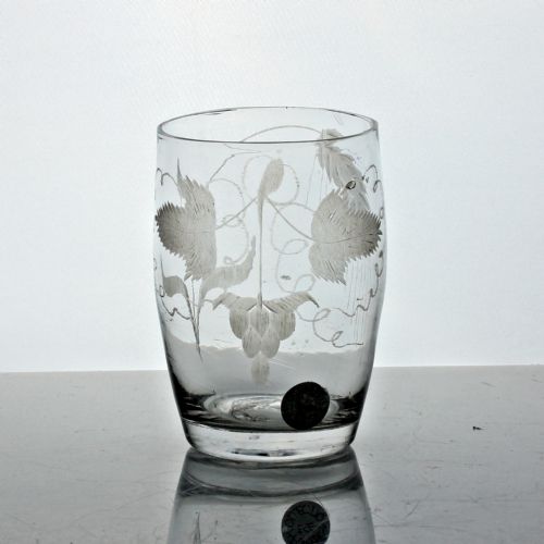 georgian hop barley engraved barrel bowl tumbler - CATEGORY: ANTIQUE GLASS - DATED 18TH CENTURY