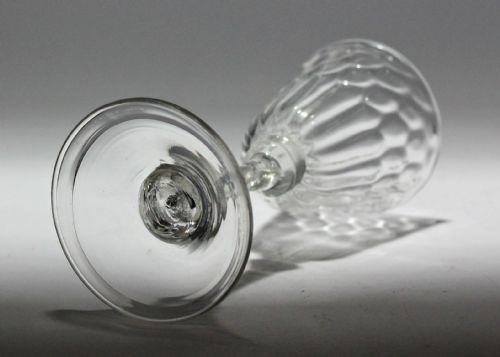GEORGIAN CONTINENTAL LIEGE HONEYCOMB MOULDED WINE GLASS - ADDITIONAL PHOTO 2