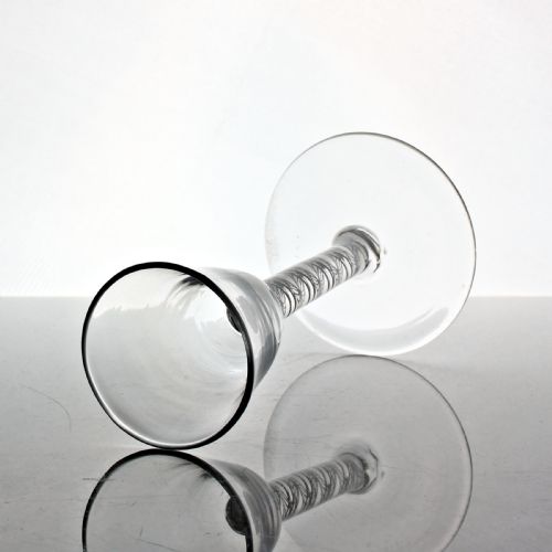 GEORGIAN DOUBLE SERIES OPAQUE TWIST WINE GLASS - ADDITIONAL PHOTO 2