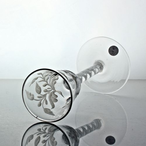 GEORGIAN SINGLE SERIES AIR TWIST WINE GLASS ENGRAVED ROUNDED FUNNEL BOWL - ADDITIONAL PHOTO 3