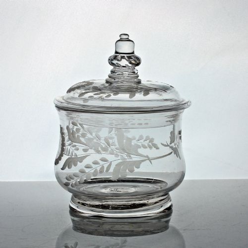 GEORGIAN RARE ENGRAVED GLASS SUGAR BOWL OR PRESERVE POT WITH ACORN FINIAL - ADDITIONAL PHOTO 1