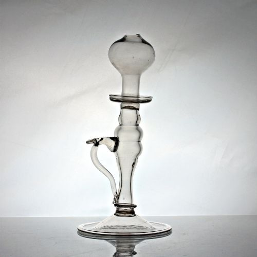 GEORGIAN TALL GLASS OIL LAMP WITH APPLIED HANDLE - ADDITIONAL PHOTO 2