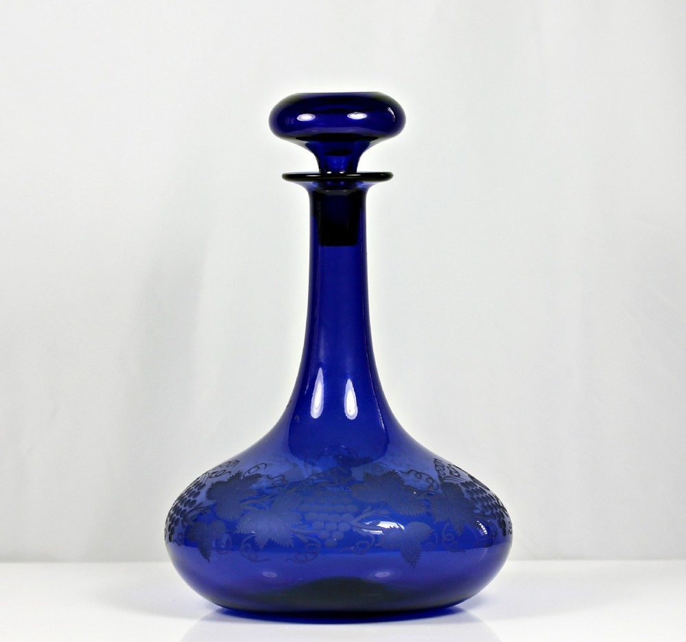 William IV/Victorian engraved Bristol blue mell decanter