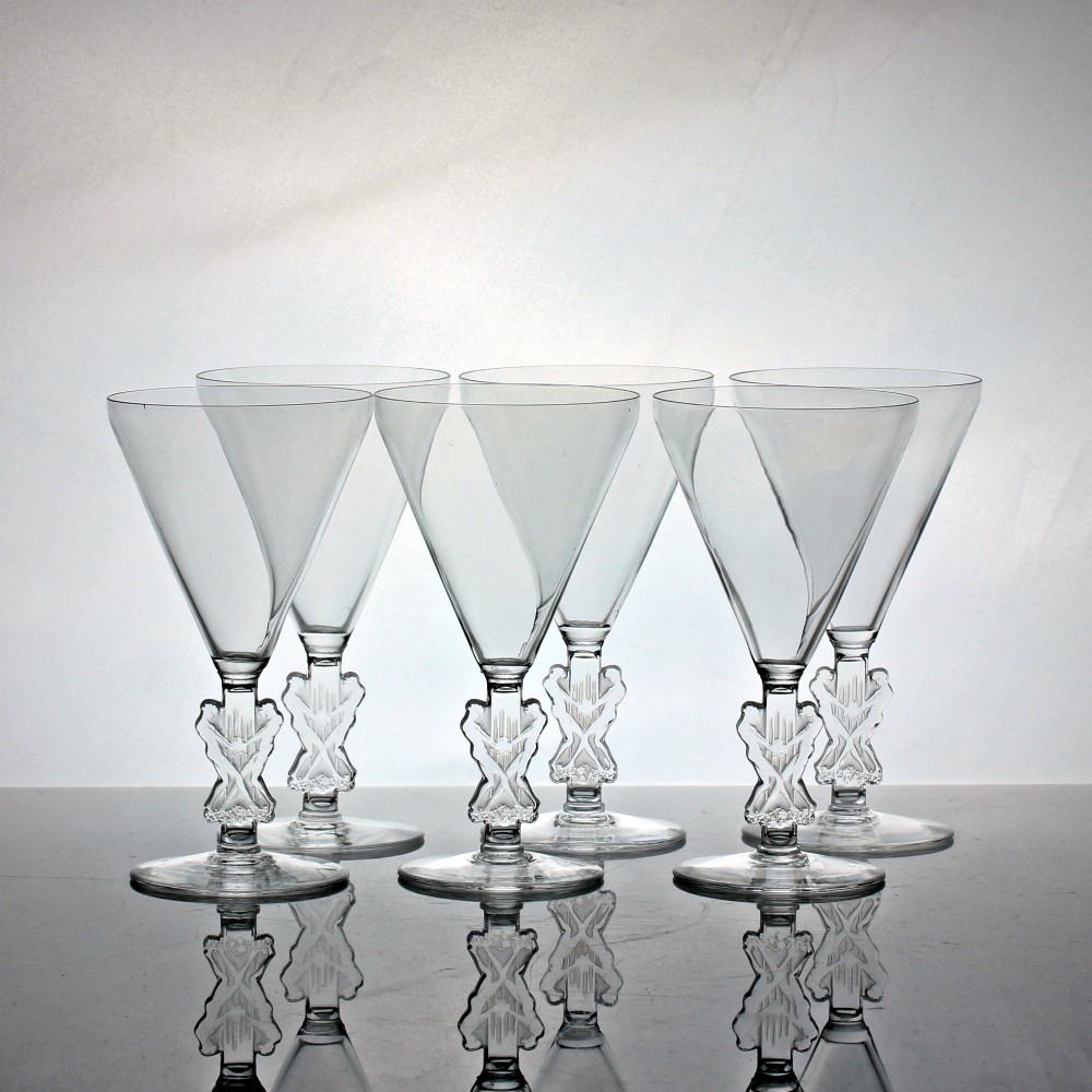 Set of six pre-war René Lalique Strasbourg wine glasses, model 5085