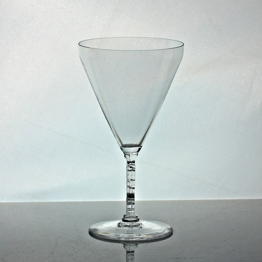 Set of six pre-war René Lalique Strasbourg wine glasses, model 5085 View III
