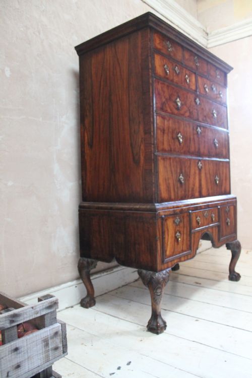 18TH CENTURY WALNUT CHEST ON STAND - ADDITIONAL PHOTO 2