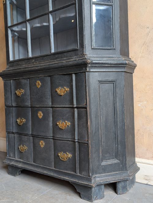 ANTIQUE PAINTED DUTCH VITRINE - ADDITIONAL PHOTO 8