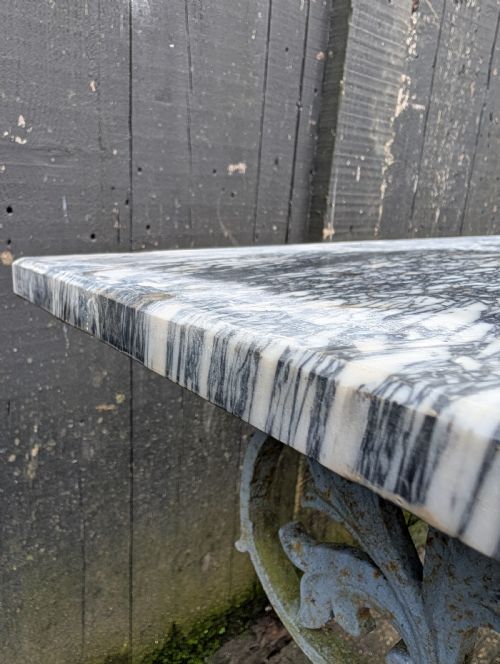 A CAST IRON MARBLE TOP CONSOLE TABLE - ADDITIONAL PHOTO 2