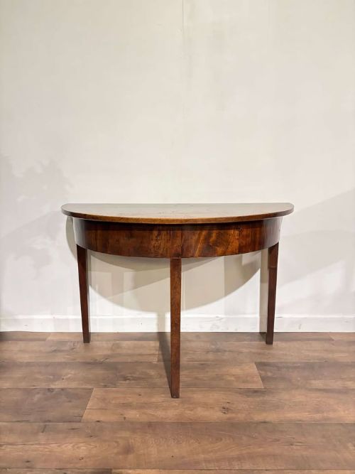 Antique Mahogany D End Table
