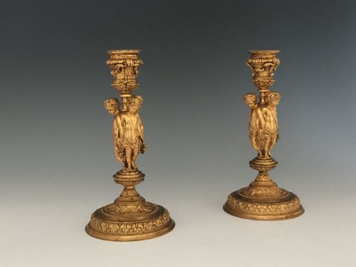 ANTIQUE PAIR OF GILT BRONZE CHERUB CANDLESTICKS - ADDITIONAL PHOTO 2