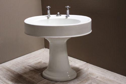 English Antique Wash Basin by Dent & Hellyer
